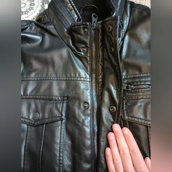 Levis Mens Faux Leather Aviator Jacket XL Black Sherpa Lined Moto Trucker Biker - Picture 4 of 14
